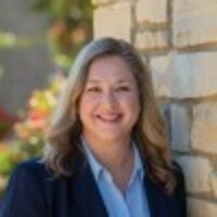 Laura Stone
